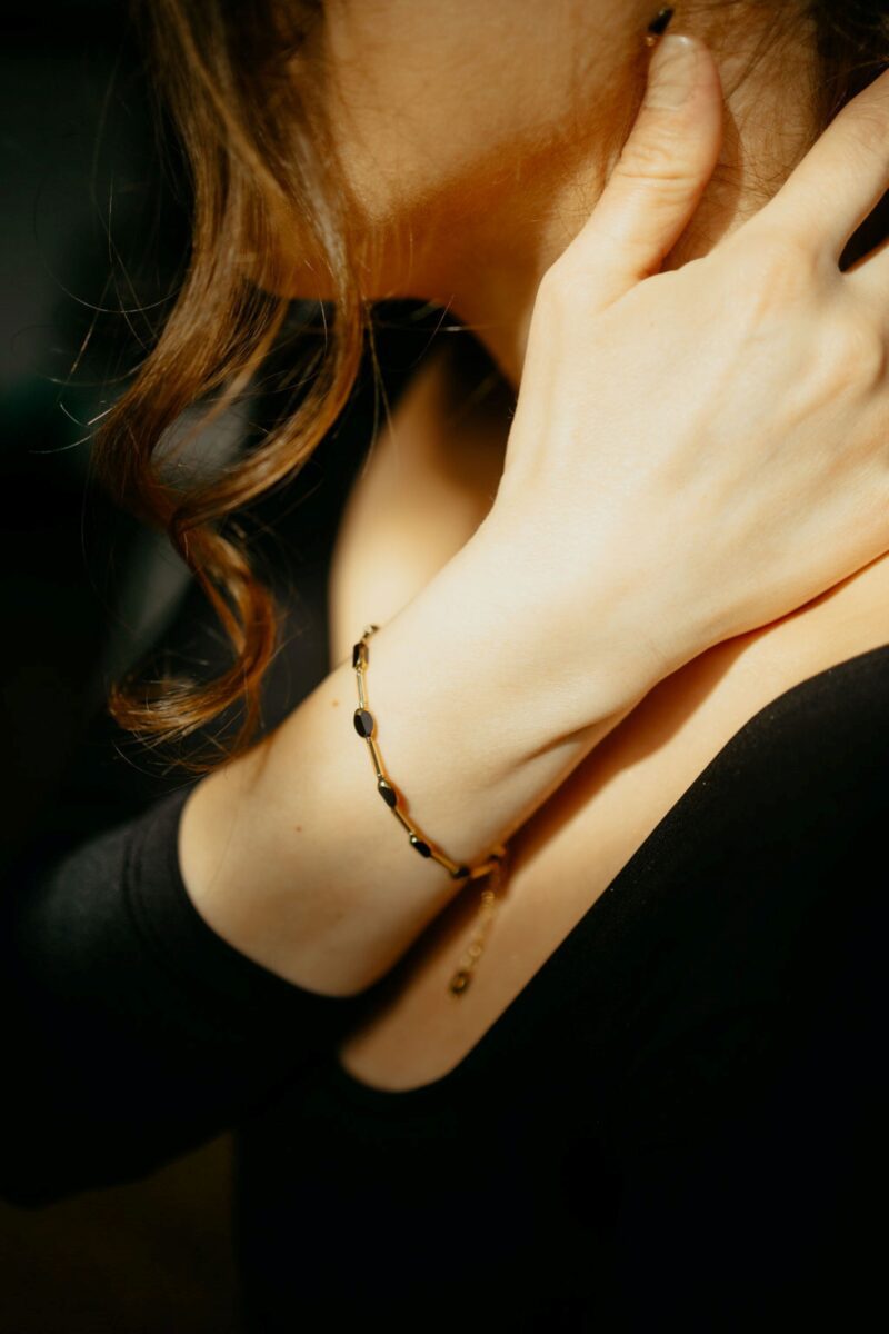 Minimalist Black Crystals Bracelet