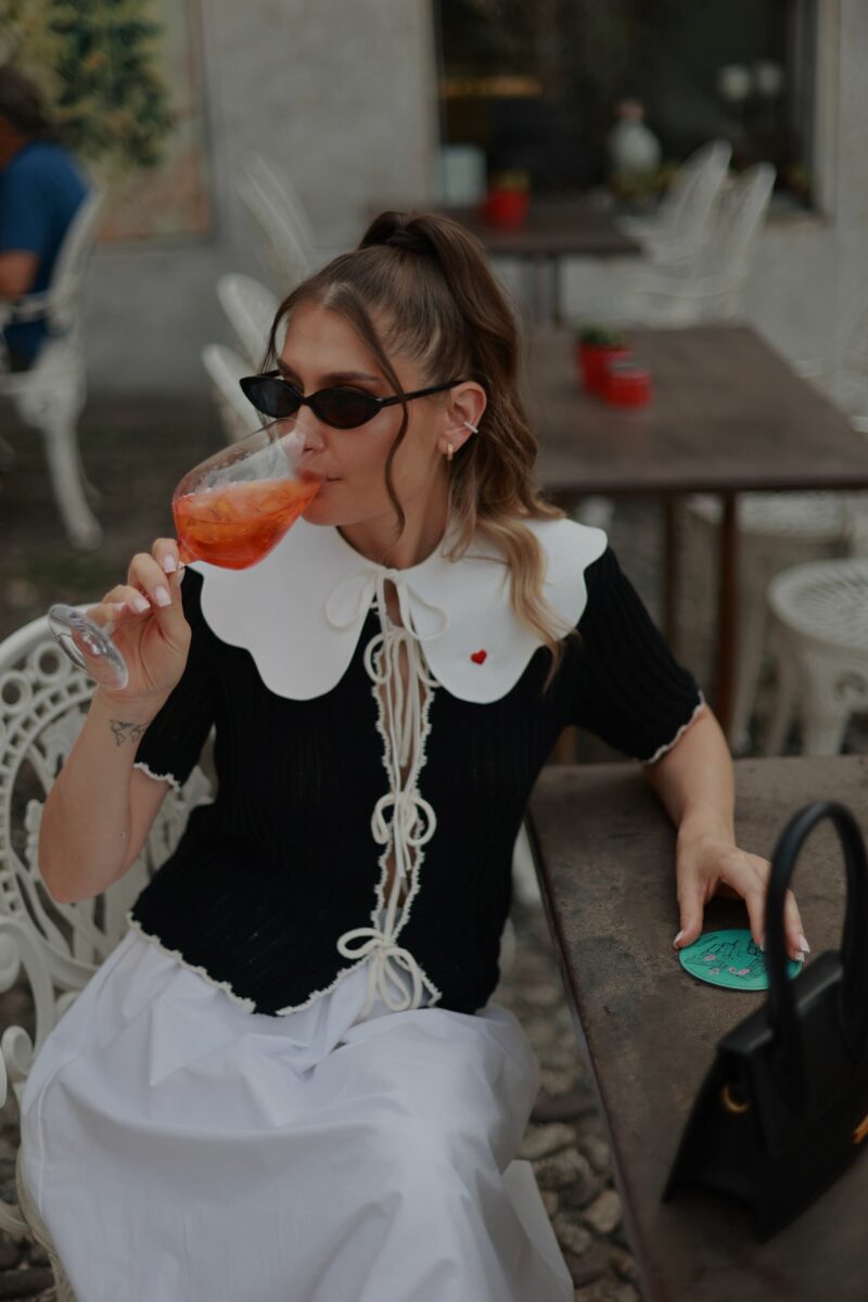 La Dolce Vita White Collar