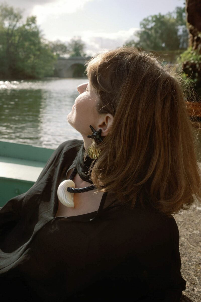 BLACK STARFISH HANDMADE EARRINGS