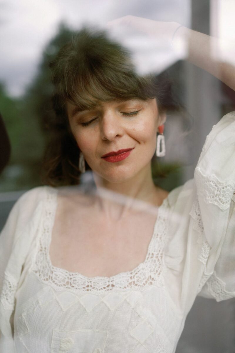 ROSA RED HEART EARRINGS