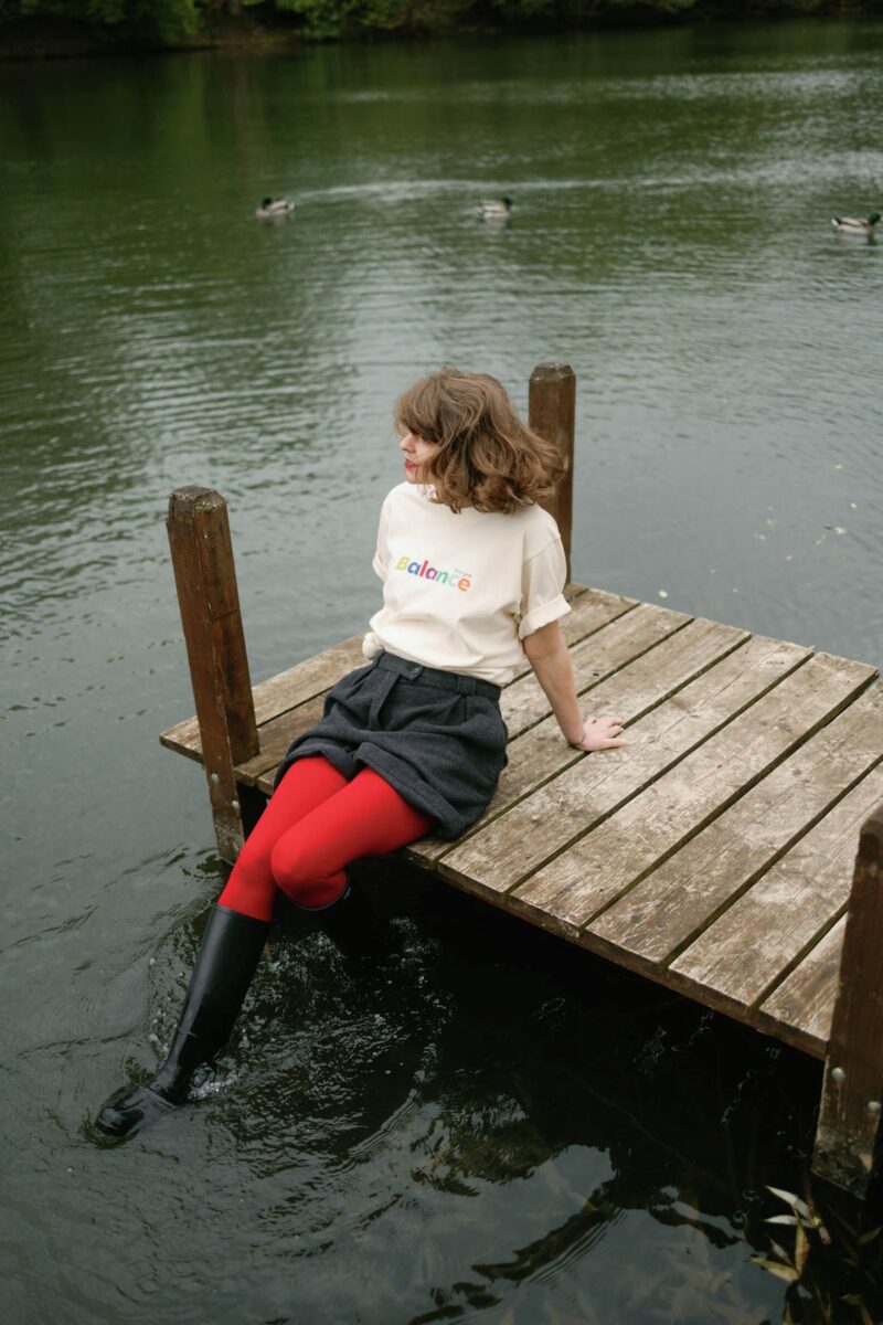 KEEP YOUR BALANCE LOOSE FIT T-SHIRT